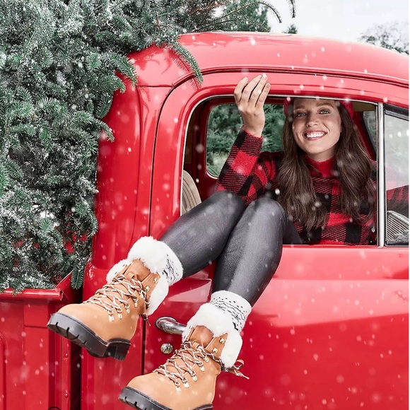 Buffalo Plaid Mock Neck Tunic Sweater like new condition - Picture 3 of 6
